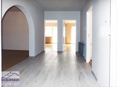 Dom na wynajem Łazy, Niegtowoniczki 103m2 Foto 1