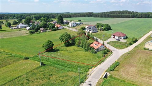 Urokliwe siedlisko 120 m2 z kominkiem i dużą działką dom Kulesze