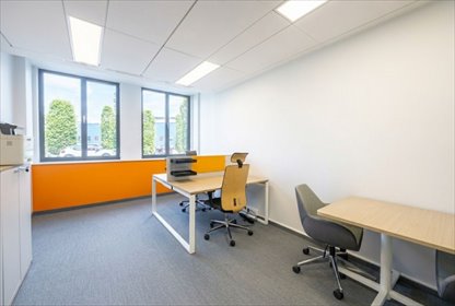 Biuro 19m² z pełnym wyposażeniem, szybki Internet, parking lokal użytkowy Tychy, Towarowa