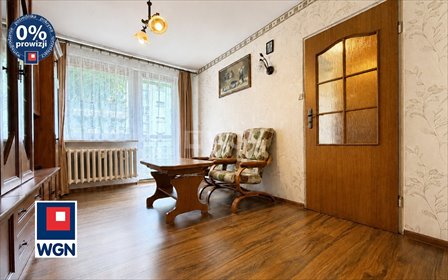 Sprzedam przytulne 2-pokojowe mieszkanie 43 m² z balkonem mieszkanie Knurów, Osiedle 100- lecia, Osiedle 100- lecia