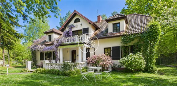 Unikalna posiadłość 280 m² z 3 budynkami i rzeką Jeziórka dom Runów