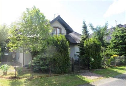 Dom z garażem 193 m² w Stęszewie, pełne media, rok 2006 dom Stęszew, Łyżwiarska