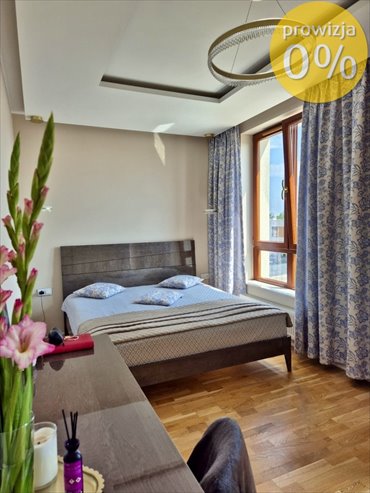 Wykończony apartament z ogródkiem i garażem, 122 m2 dom Zamienie