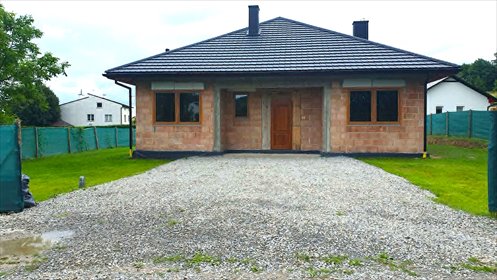 Sprzedam dom w stanie surowym zamkniętym 99 m² w Boguchwale dom Boguchwała