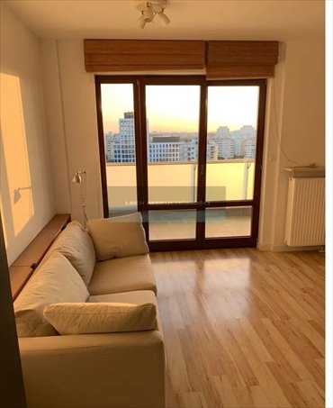 Przestronne 3-pokojowe mieszkanie z balkonem i miejscem garażowym mieszkanie Warszawa, Wola