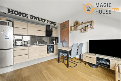 Sprzedam 3-pokojowe mieszkanie 56,6 m² z balkonem i poddaszem mieszkanie Rumia, Jachtowa