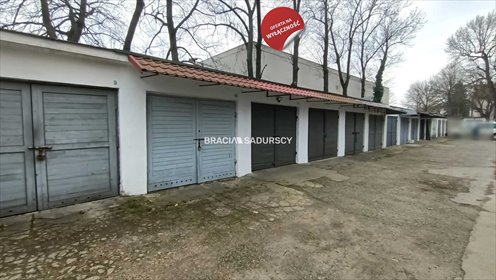 garaż na sprzedaż Kraków Krowodrza Łobzów Bartosza Głowackiego 18 m2
