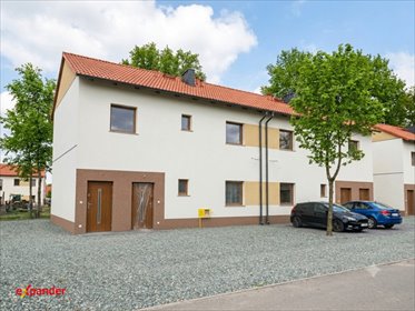 Funkcjonalne 52 m² z ogródkiem i poddaszem - polecam! mieszkanie Miłoszyce, Główna