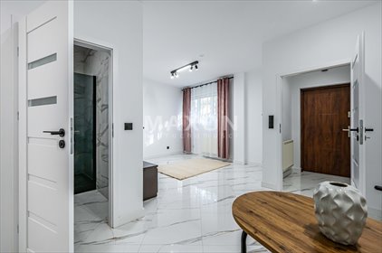 Gotowe studio 33 m² z ogródkiem, piwnicą i świetną lokalizacją. mieszkanie Warszawa, Wola, ul. ks. Jana Sitnika