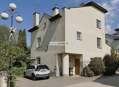 Wynajem domu 200 m2 na zamkniętym osiedlu w Falentach dom Falenty Nowe
