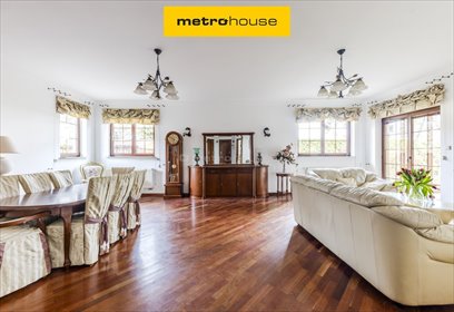 Elegancki dom wolnostojący 158 m² z ogrodem zimowym dom Legionowo, Centrum, Batorego