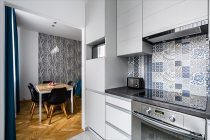 Przestronne 3-pokojowe mieszkanie z balkonem, metro 50m mieszkanie Warszawa, Śródmieście, Jasna