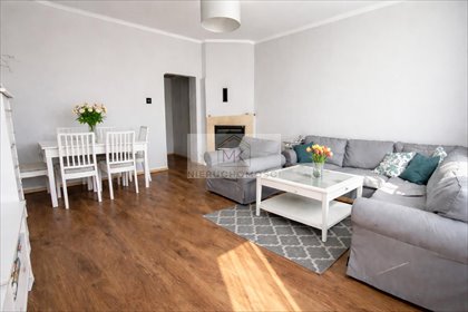 Funkcjonalne 64 m² po remoncie, garaż i loggia polecam mieszkanie Grodków