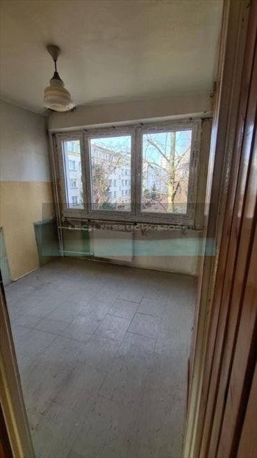 3-pokojowe mieszkanie do remontu z balkonem i piwnicą mieszkanie Warszawa, Ursus, Orląt Lwowskich