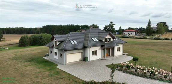 Rezydencja w Trzcińsku z dużą działką i wysokiej klasy wykończeniem dom Trzcińsk