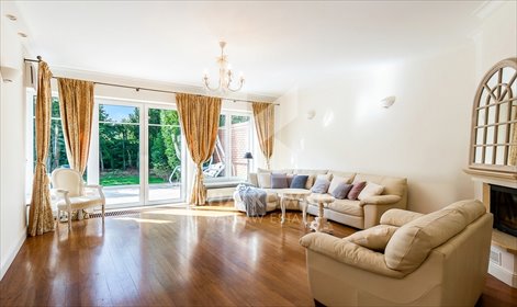 Przestronny dom 210 m² z ogrodem i tarasami w Bielawie dom Bielawa, Warszawska