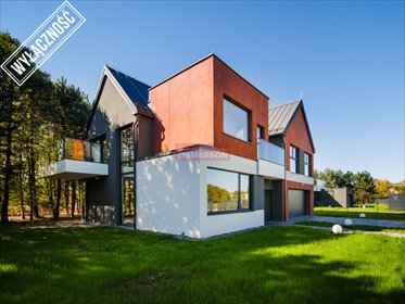 Na sprzedaż przestronny dom 235 m² w Mnikowie z garażem i oranżerią dom Mników