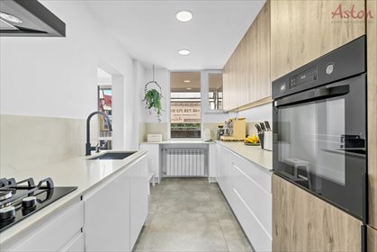 Sprzedam dwupoziomowe 4-pokojowe mieszkanie 91 m² w Tychach mieszkanie Tychy, Suble
