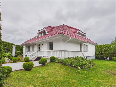 Przestronny dom 325 m² z ogrodem i tarasami, Sępólno dom Sępólno Krajeńskie, Jana Kochanowskiego