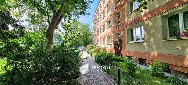 Przestronne 2 pokoje z oddzielną kuchnią, parter, cegła mieszkanie Łódź, Lutomierska