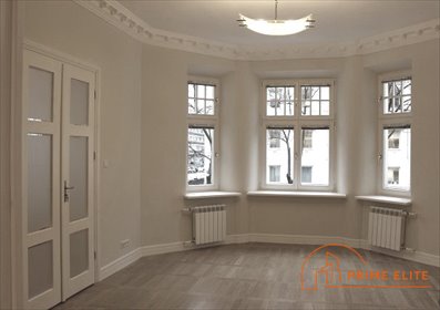Na wynajem przestronne 165 m² w kamienicy z klimatyzacją mieszkanie Warszawa, Śródmieście, Wspólna
