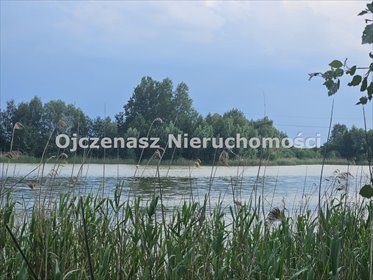 Sprzedam działkę rekreacyjną 3010 m² z własną linią brzegową jeziora działka Dobrcz