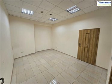 Nowoczesny lokal 14m² z windą i parkingiem polecam lokal użytkowy Piotrków Trybunalski