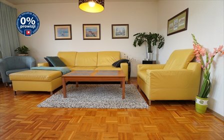 Sprzedam przestronne 3-pokojowe mieszkanie 64 m² w Piotrkowie mieszkanie Piotrków Trybunalski, Słowackiego, Szkolna