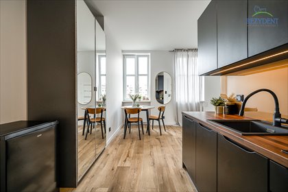 Zapraszam do wynajęcia nowoczesnego 20 m² mieszkania z aneksem i pełnym umeblowaniem mieszkanie Zabrze, Centrum, Plac Wolności