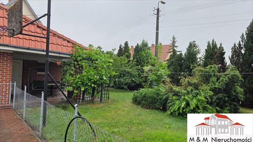 Dom wolnostojący 140 m2 z dużą działką 650 m2, garaż i potencjał aranżacji dom Grudziądz