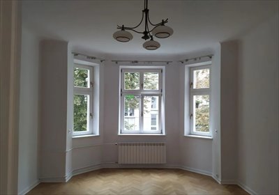 Przestronne 4-pokojowe mieszkanie w kamienicy z 1934 r. mieszkanie Warszawa, Śródmieście Solec, Rozbrat