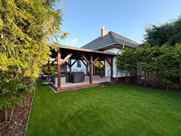 Przestronny dom z garażem i dużą działką w centrum Włoszakowic dom Włoszakowice