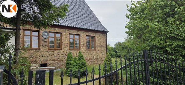 Urokliwy dom z cegły z dużą działką i garażem dom Gogolewo, Gogolewo