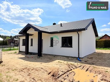 Dom deweloperski z dużą działką i tarasem w spokojnej okolicy dom Kamieńskie Młyny