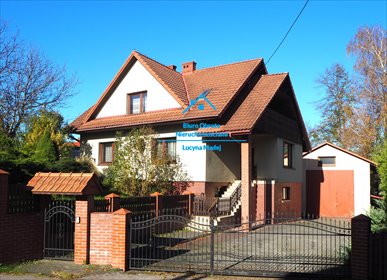 Przestronny dom z garażem i altaną - 150 m². dom Sucha Beskidzka