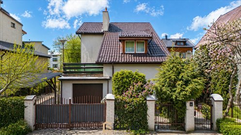 Inwestycyjny dom z 6 pokojami, garażem i potencjałem dom Ząbki