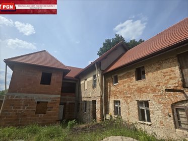 Inwestycyjny budynek z podziałem na mieszkania i usługi lokal użytkowy Ząbkowice Śląskie