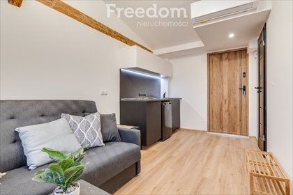 Na wynajem komfortowa kawalerka 17,5 m² w Katowicach mieszkanie Katowice, Teatralna