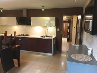 Przestronny dom 280 m2 z kominkiem i panelami fotowoltaicznymi dom Lesznowola, Lesznowola
