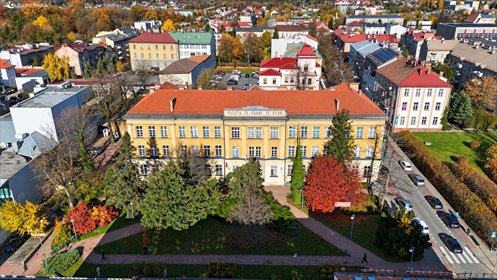 Na wynajem przestronny lokal biurowy 37 m² w Tarnowie lokal użytkowy Tarnów, Adama Mickiewicza