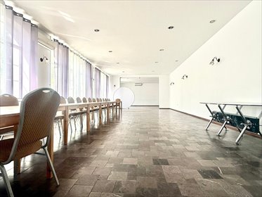 Przestronny lokal 238 m2 w Czechowicach-Dziedzicach. lokal użytkowy Czechowice-Dziedzice, Hutnicza