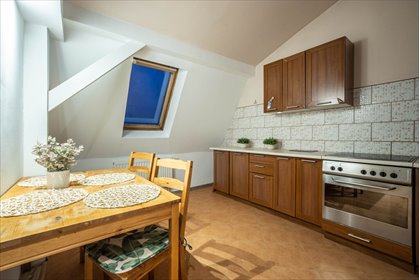 Przestronne poddasze z antresolą i naturalnym światłem mieszkanie Łódź, Bałuty, Romanowska