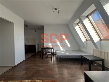 Na wynajem przestronna kawalerka 30 m² w Krzykach mieszkanie Wrocław, Krzyki, Krzyki, Rodzinna