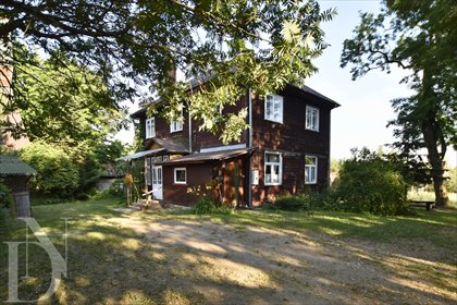 Do sprzedania unikalne 106 m² w zabytkowym domu z bala mieszkanie Białowieża