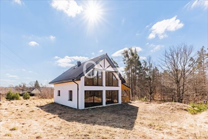 Dom z werandą i dużą działką blisko jezior Kaszub dom Niepoczołowice, Potęgowska