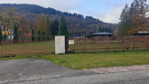 Działka komercyjna pod dzierżawę Stróża 4 000m2 Foto 3