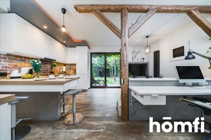 Dom inwestycyjny z ogrodem i 3 niezależnymi mieszkaniami dom Kraków, Podgórze, Spiska