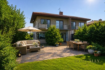 Polecam dom z ogrodem 146 m² w Dziekanowie z 5 pokojami dom Łomianki