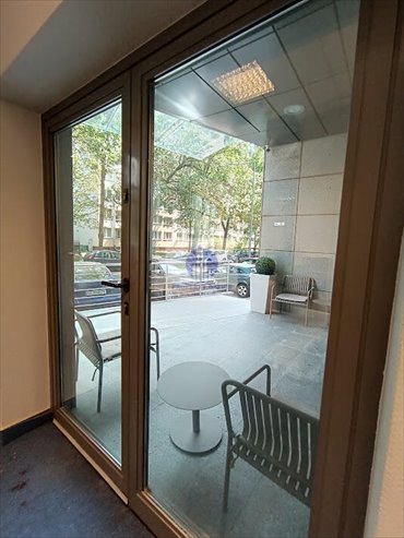Lokal gastronomiczny 106 m2 z witrynami i ogródkiem. lokal użytkowy Warszawa, Mokotów, al. Wilanowska