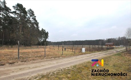 działka na sprzedaż 1600m2 działka Bronków